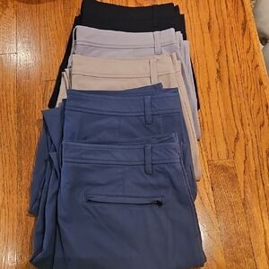 32 Degrees Men's Stretch Performance Pants in Navy